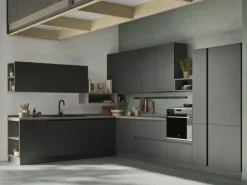 Cucina ad angolo in laminato materico antracite Sky a prezzo ribassato