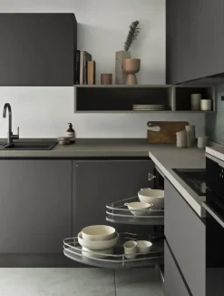 Cucina ad angolo in laminato materico antracite Sky a prezzo ribassato