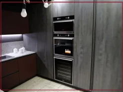 Cucina ad angolo in legno altri colori Kalì quadra a prezzo ribassato