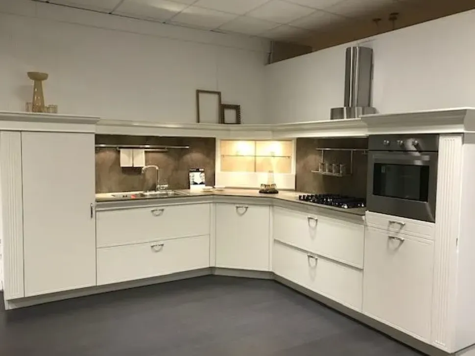 Cucina ad angolo in legno a prezzo scontato 63%