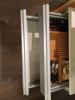 Cucina ad angolo moderna Planet Varenna a prezzo ribassato