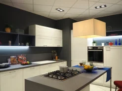 Cucina ad isola classica bianca Scavolini Cucina colony