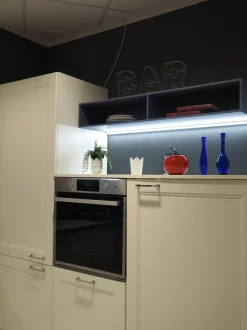 Cucina ad isola classica bianca Scavolini Cucina colony