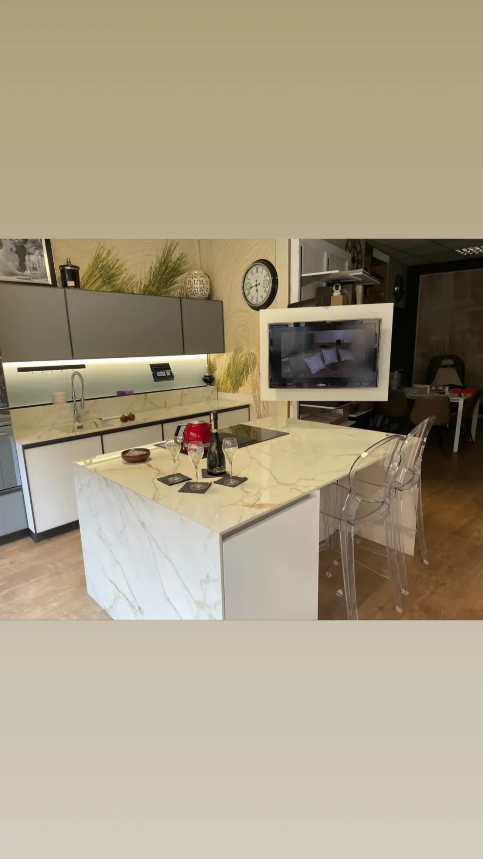 Cucina ad isola design bianca Arredo3 Agin