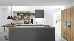 Cucina ad isola in laccata opaco a prezzo scontato 36%