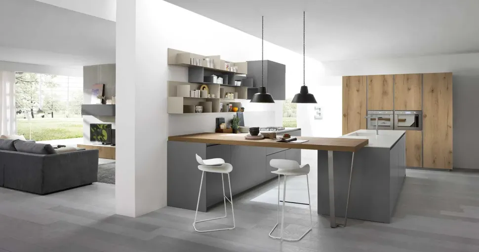 Cucina ad isola in laccata opaco a prezzo scontato 36%