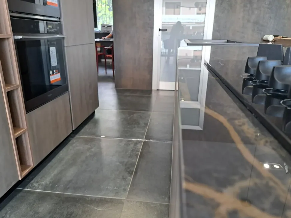 Cucina ad isola moderna Rho Armony: sconto fino al 50%!