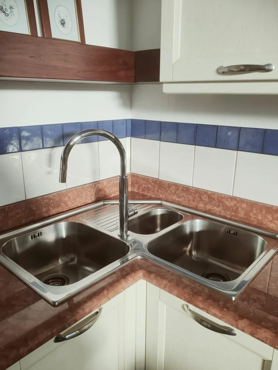 Cucina altri colori classica ad angolo U802 greca Artigianale in Offerta Outlet