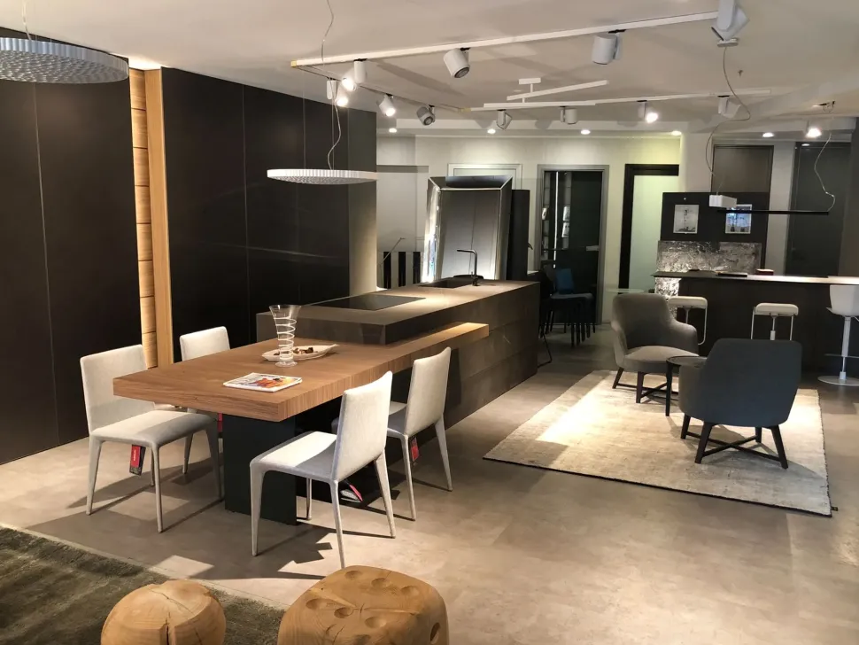 Cucina altri colori design con isola Modulnova Skill gres