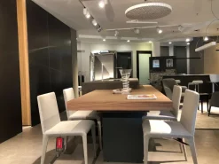 Cucina altri colori design con isola Modulnova Skill gres