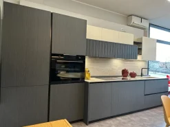 Cucina altri colori design lineare Bluna Binova