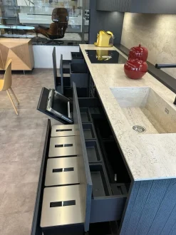 Cucina altri colori design lineare Bluna Binova