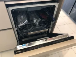 Cucina altri colori moderna ad isola Time Gentili group