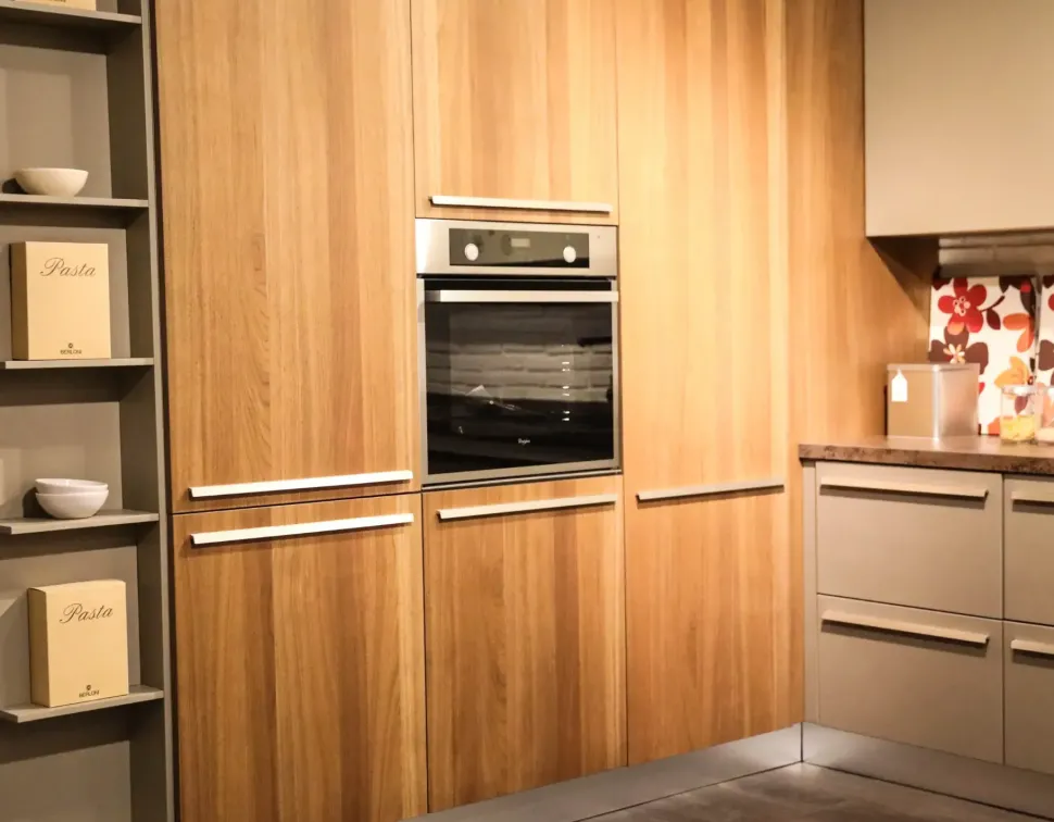 Cucina altri colori moderna ad angolo Clover bridge Lube cucine in Offerta Outlet