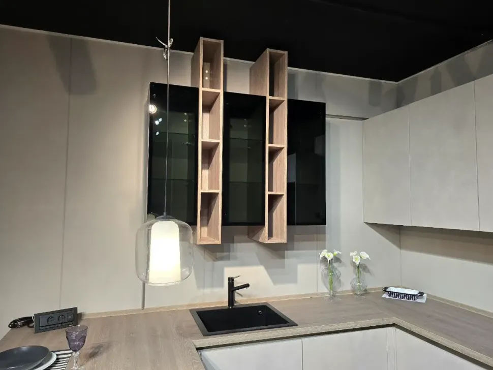 Cucina altri colori moderna con penisola Tedesca riva Artigianale a soli 5775 Euro