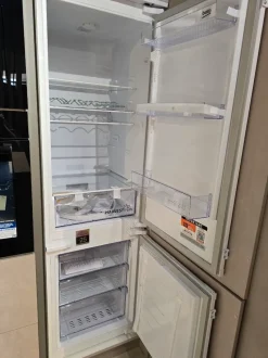 Cucina altri colori moderna con penisola Tedesca riva Artigianale a soli 5775 Euro