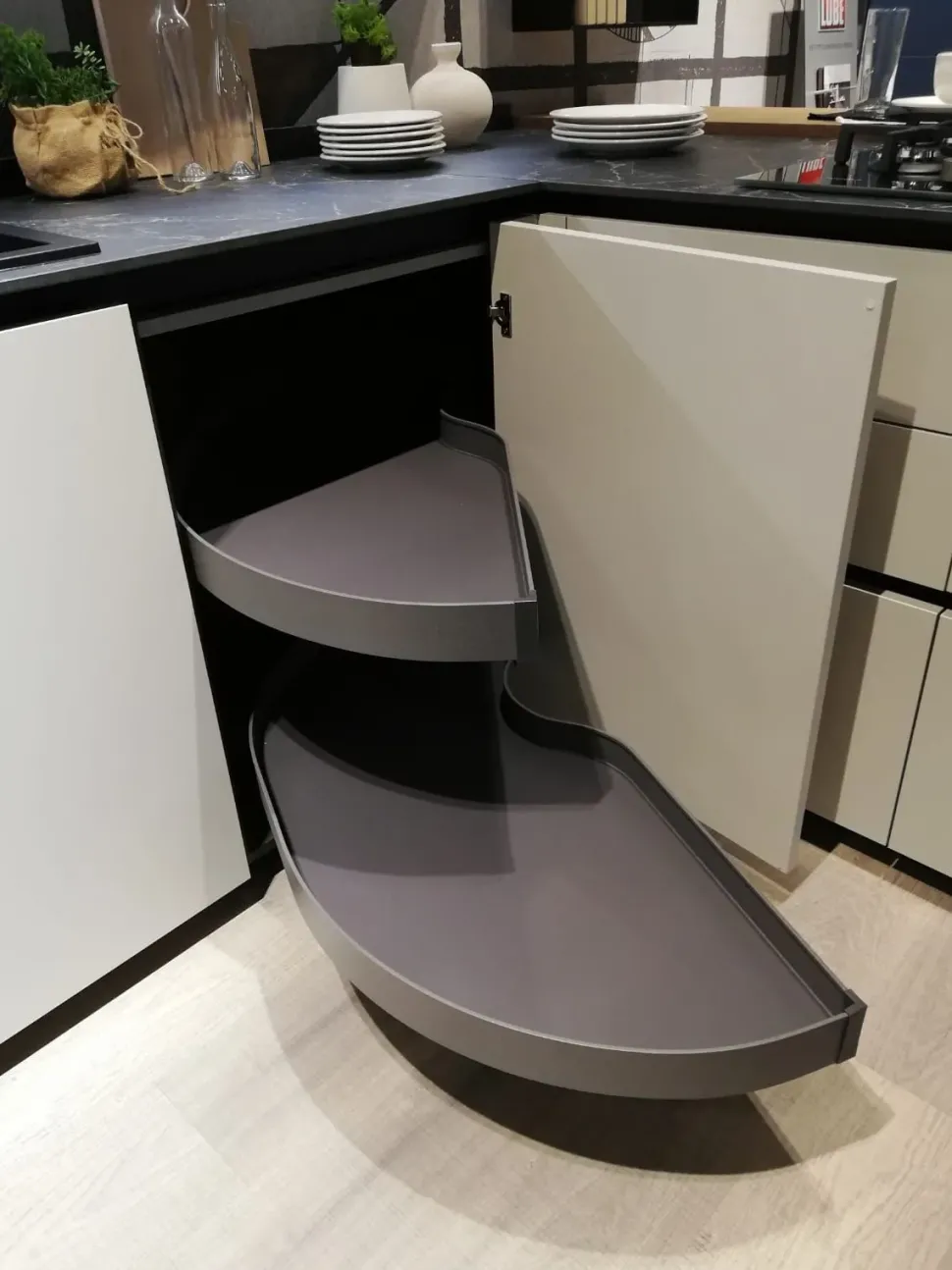 Cucina altri colori moderna con penisola Immagina wood Lube cucine a soli 12950 Euro