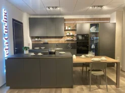 Cucina altri colori moderna Lounge vetro opaco Veneta cucine in Offerta Outlet