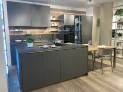 Cucina altri colori moderna Lounge vetro opaco Veneta cucine in Offerta Outlet