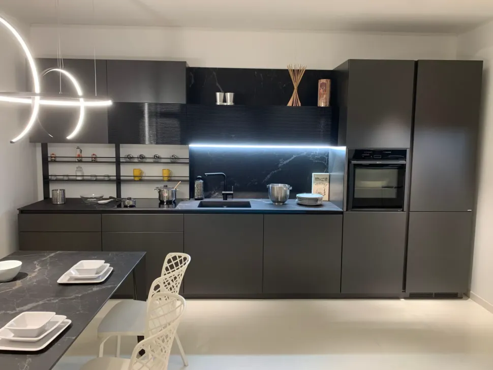Cucina antracite moderna lineare Libra Scavolini