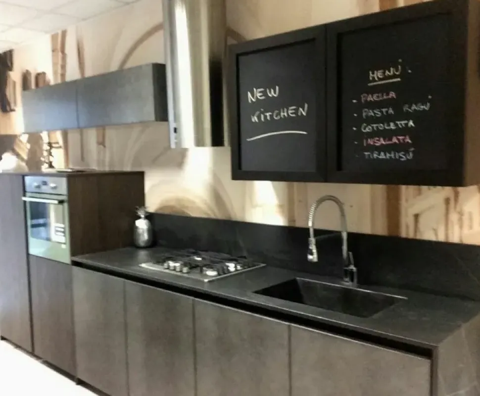 Cucina Arredo3 country lineare grigio in laccato opaco Factory