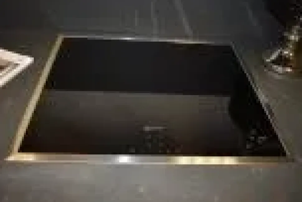 Cucina Arredo3 country lineare grigio in laccato opaco Factory