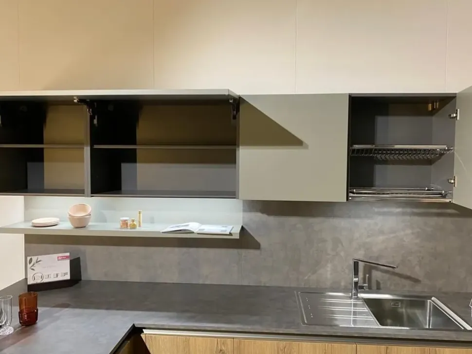 Cucina Arredo3 moderna con penisola altri colori in laminato materico Kali