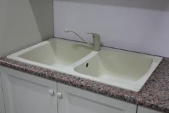 Cucina Artigianale classica ad angolo altri colori in laccato opaco U806 greca