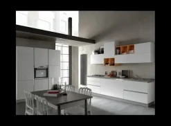 Cucina Artigianale moderna lineare bianca in laminato opaco Delicata