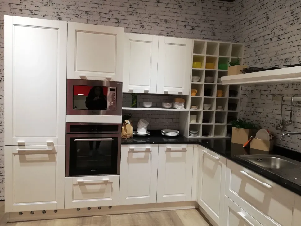 Cucina Ar-tre moderna ad angolo bianca in legno Cucina