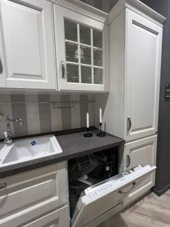 Cucina Baltimora classica bianca Scavolini lineare scontata 50%