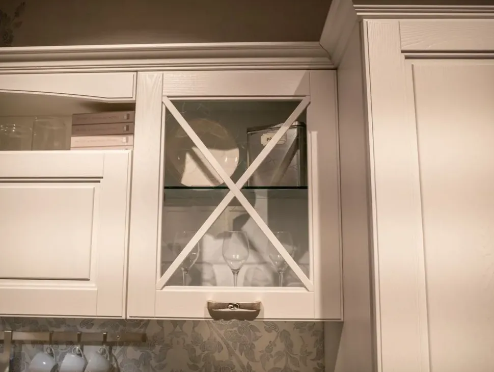 Cucina bianca classica lineare Agnese Lube cucine