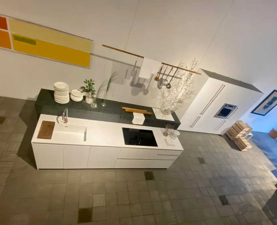 Cucina bianca design lineare Modulnova Cucina skill a soli 13500 Euro