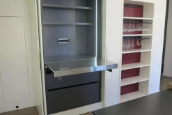 Cucina bianca moderna ad isola Kristal Artigianale in Offerta Outlet