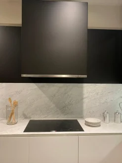 Cucina bianca moderna ad angolo Varenna Artex