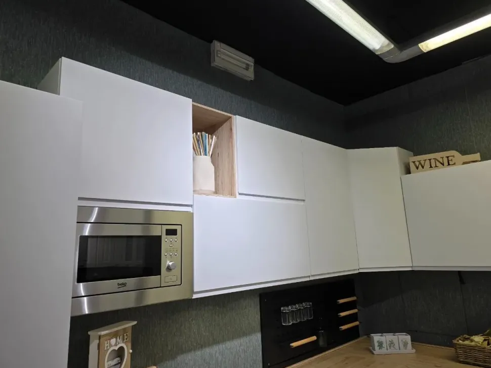 Cucina bianca moderna ad angolo Net cucine Pet kelly a soli 5840 Euro