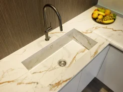 Cucina bianca moderna ad angolo Diotti.com Eleven 01 outlet a soli 24490 Euro