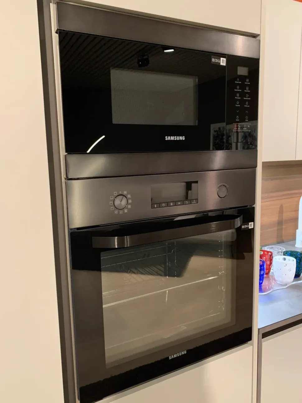 Cucina bianca moderna ad angolo Kali Arredo3 a soli 9734 Euro