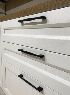 Cucina bianca moderna lineare Futura Artec