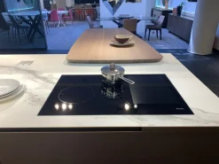 Cucina bianca moderna Phoenix 840 Poliform in Offerta Outlet