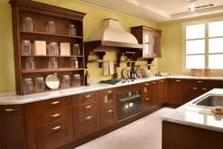 Cucina Casale classica noce ad isola Berloni cucine