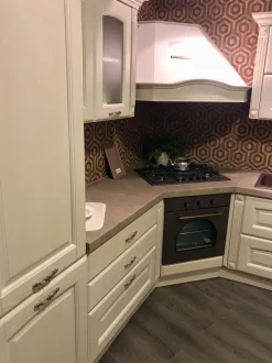 Cucina classica ad angolo Olimpia  Mobilturi a prezzo ribassato