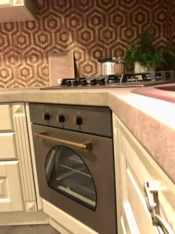 Cucina classica ad angolo Olimpia Mobilturi a prezzo ribassato