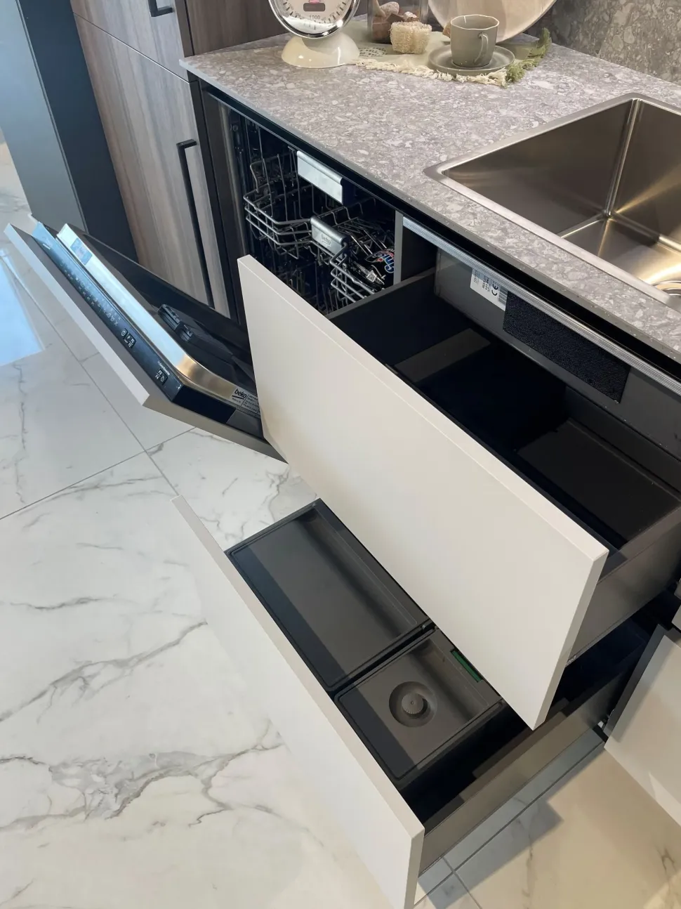 Cucina Cloe moderna grigio Arredo3 lineare scontata 50%