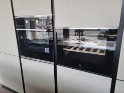 Cucina con isola design bianca Mobilturi Stratos top a soli 14500 Euro