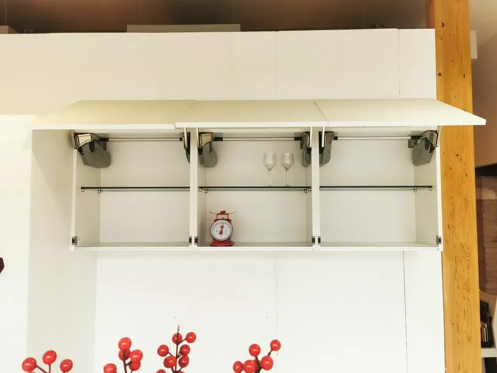 Cucina con isola design bianca Arrex Cavallo a soli 8800 Euro