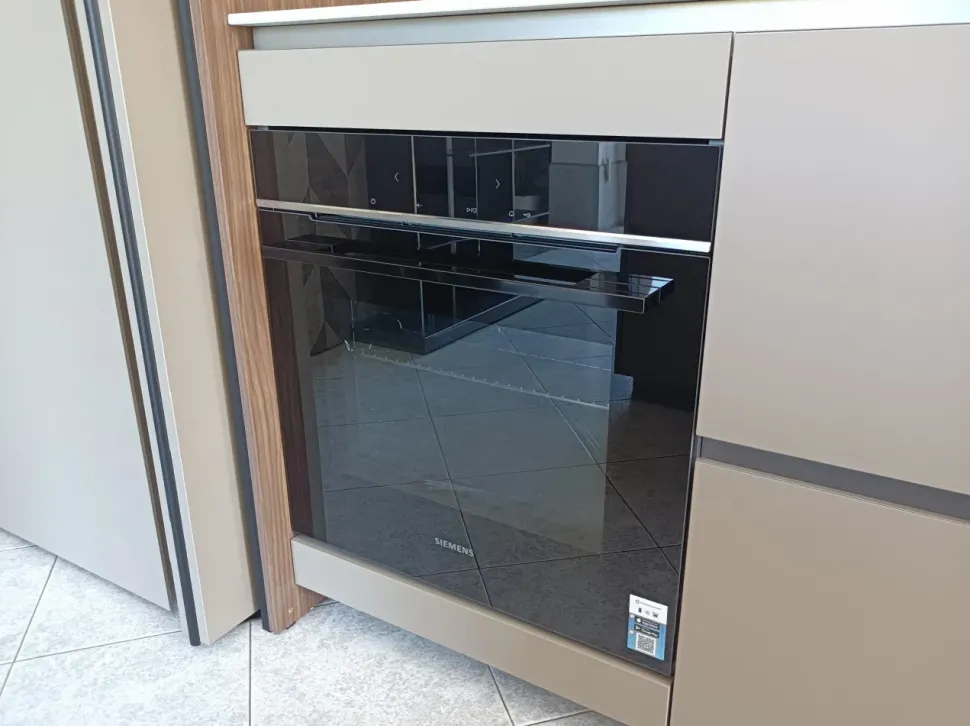 CUCINA con isola Ernestomeda Sign SCONTATA 42%