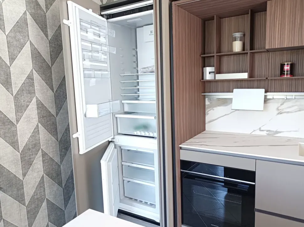 CUCINA con isola Ernestomeda Sign SCONTATA 42%