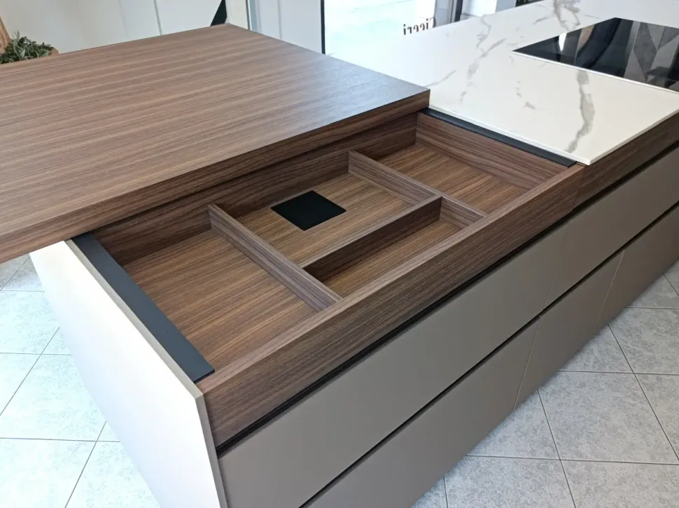 CUCINA con isola Ernestomeda Sign SCONTATA 42%