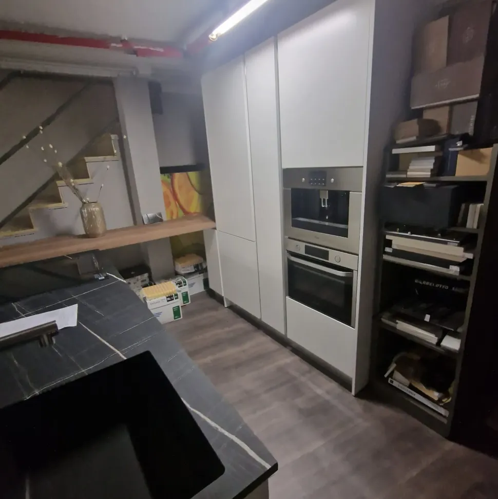 CUCINA con isola Essebi Seta bianca SCONTATA 39%